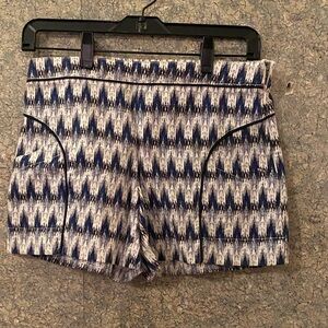 Cartonnier Anthropologie Blue Ikat Patterned  short Shorts sz 0 Larimar